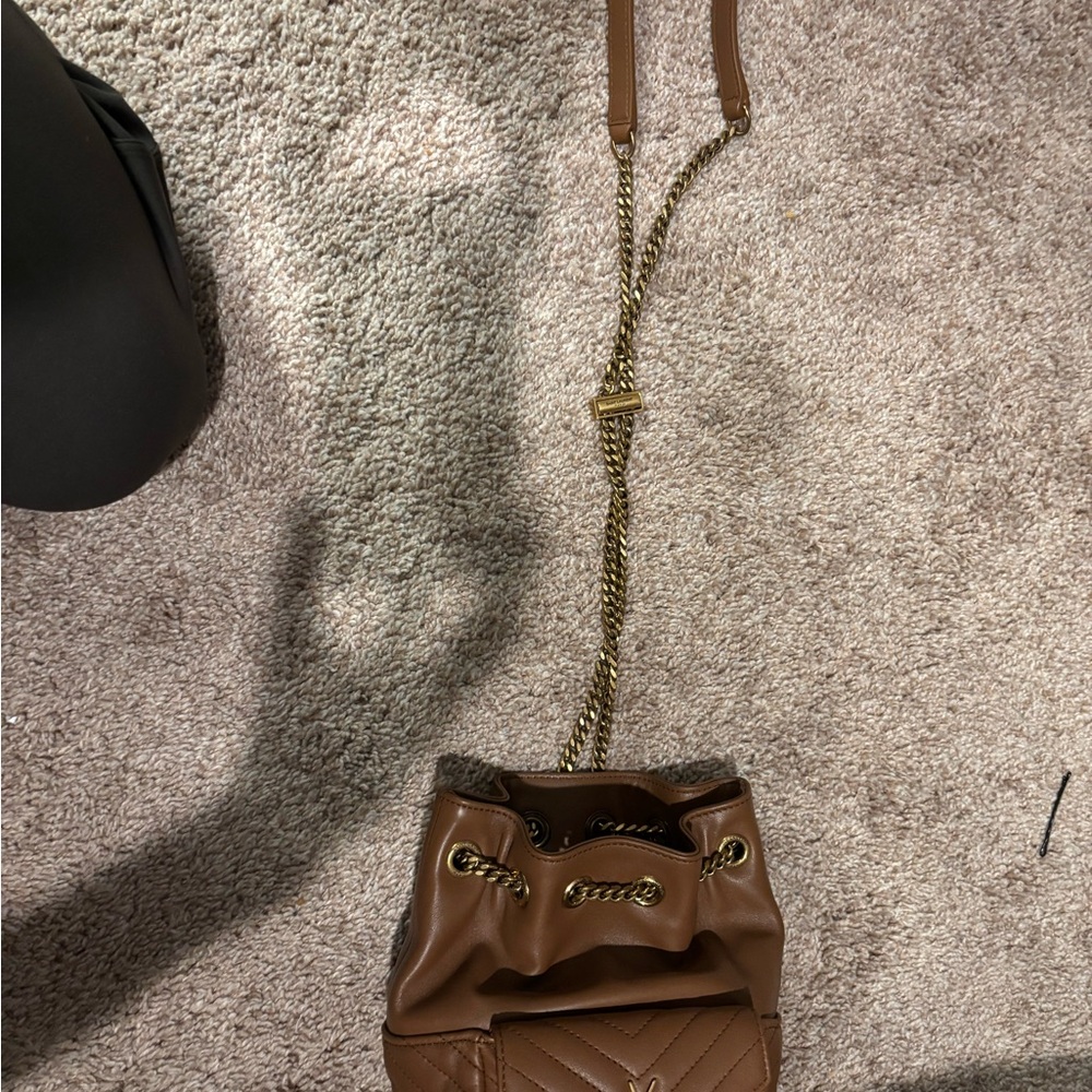 Saint Laurent Tan Leather Bucket Bag - Picture 10 of 14